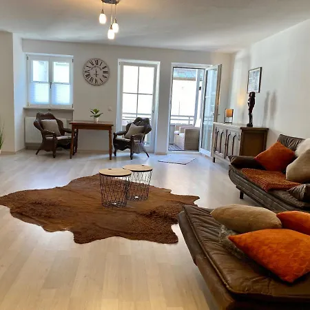 3 Hellmairs Apartment